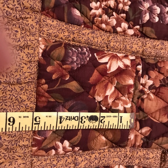 Quilted shoulder bag - Picture 7 of 16